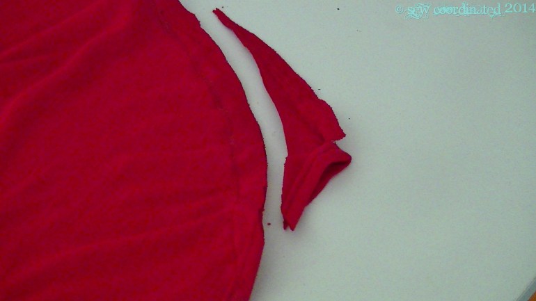 And voila! Oversized neckline fixed!